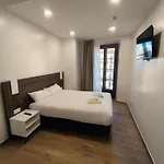 Ele Plaza De Espana בית הארחה 3*