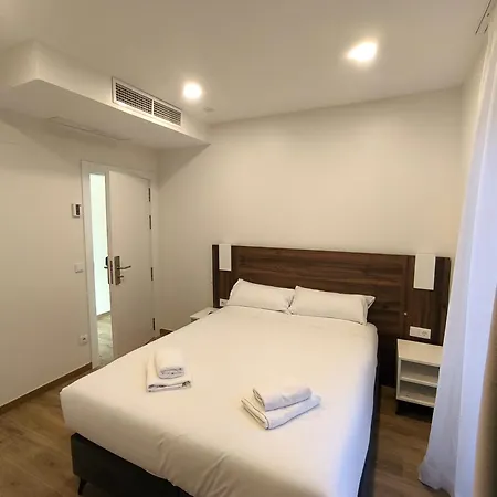 Ele Plaza De Espana Pensionat Valladolid