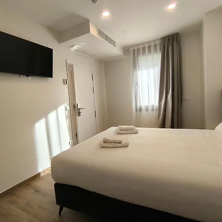 Ele Plaza De Espana בית הארחה וייאדוליד