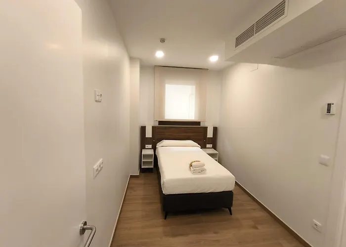 Ele Plaza De Espana בית הארחה וייאדוליד