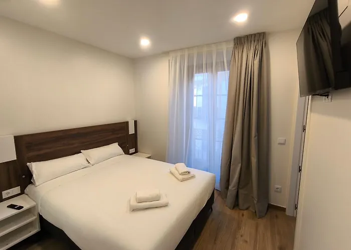 Ele Plaza De Espana Valladolid