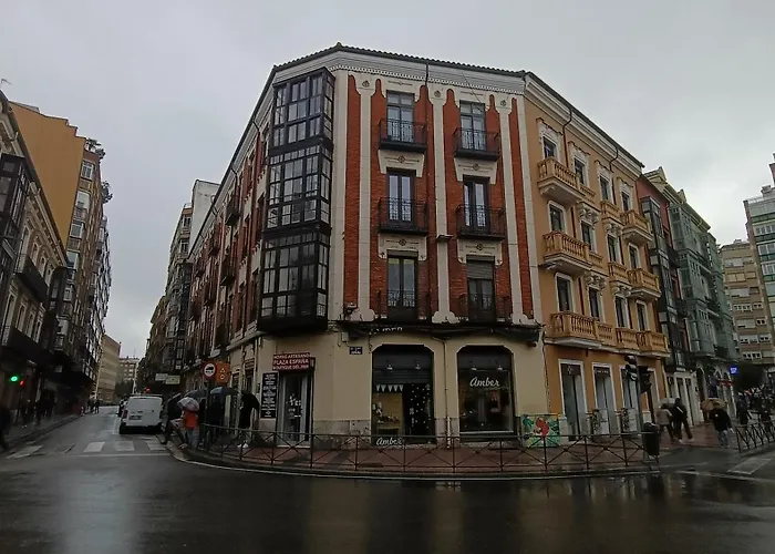 Ele Plaza De Espana בית הארחה וייאדוליד